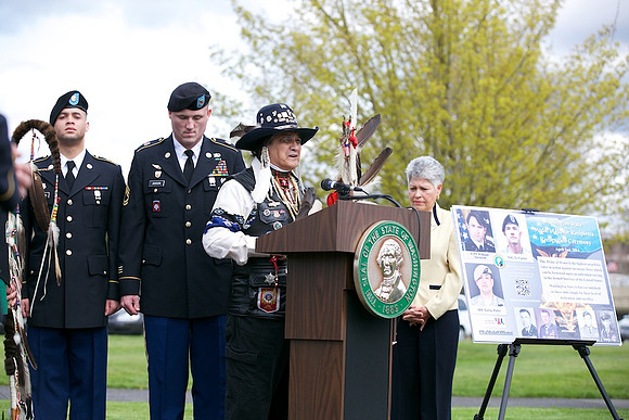 20140402_LegWA_0177ab