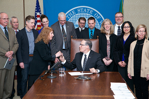 20140327_LegWA_0061ab