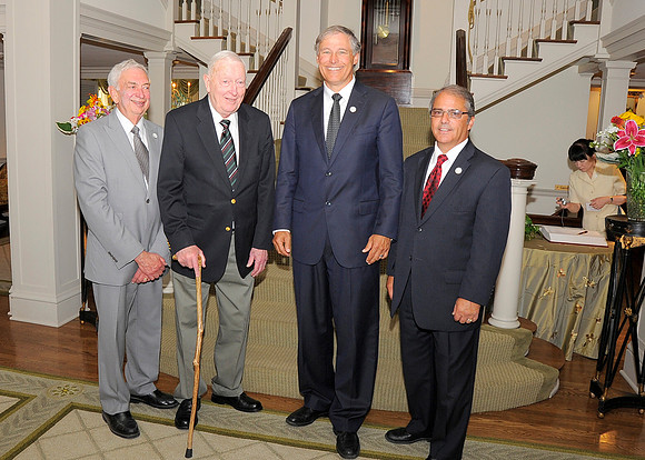 _DSC0638 Gov Lowry - Gov Spellman - Gov Inslee - LT Gov Owen