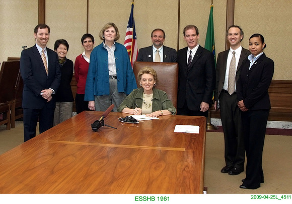 ESSHB 1961 2009-04-25L_4511